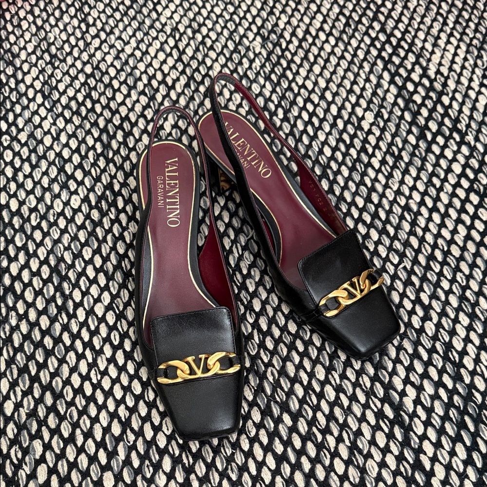 Valentino Black Slingback Pump Heels with Gold Accent sz 40